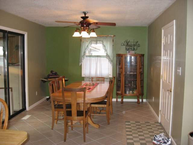 7320 Clemson Dr, Fort Wayne, IN 46819 photo 2