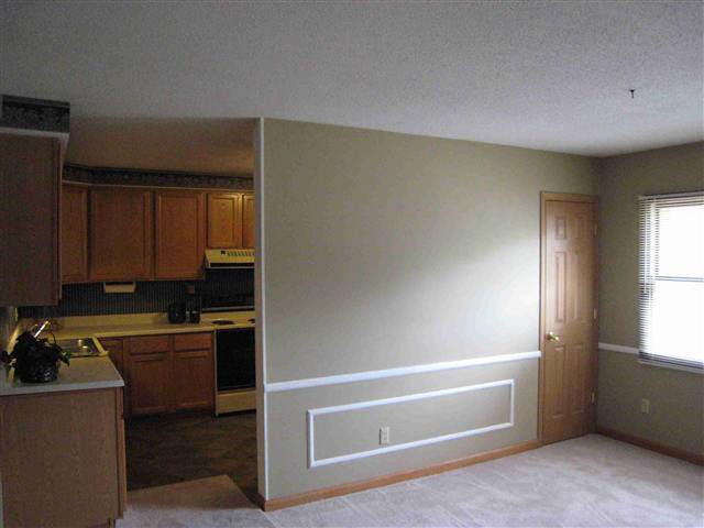 301 N Clark St, Auburn, IN 46706 photo 5