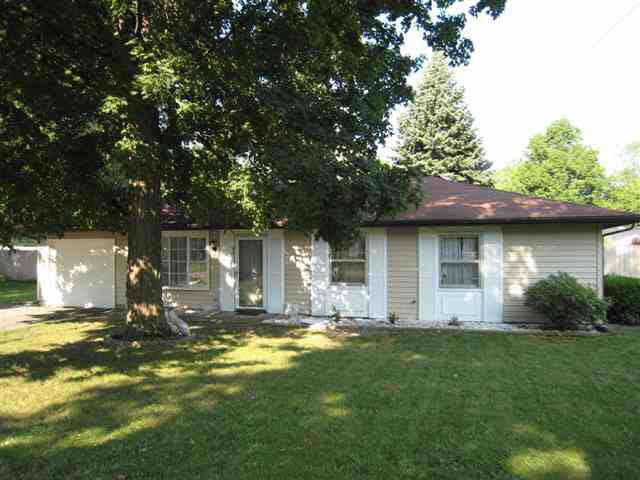 301 N Clark St, Auburn, IN 46706 photo 1