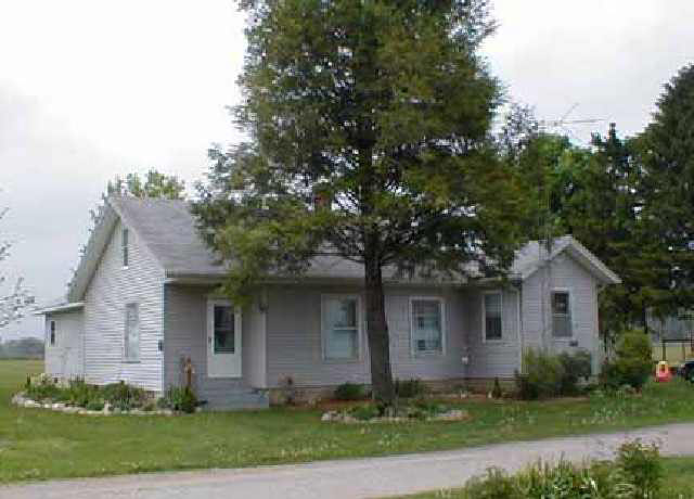 12443 N 1000 E, Cromwell, IN 46732 photo 1
