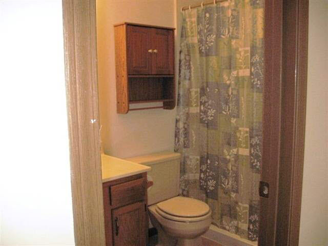 105 Edglink Dr, Kendallville, IN 46755 photo 6