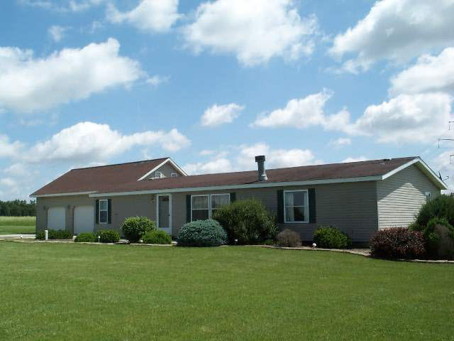 5271 County Road 45, Auburn, IN 46706 photo 1