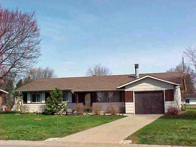 1010 W Second St, Ligonier, IN 46767 photo 1