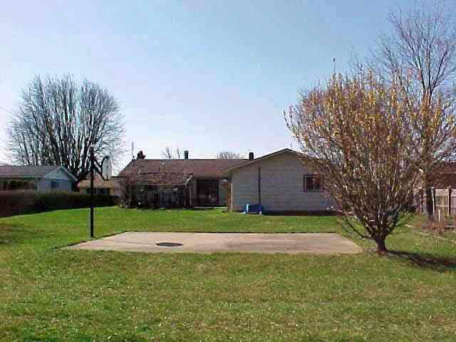 1010 W Second St, Ligonier, IN 46767 photo 5