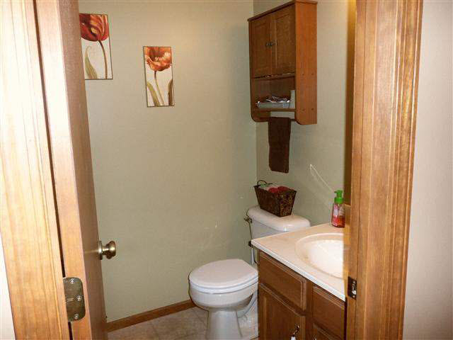865 Innkeepers Ct, Waterloo, IN 46793 photo 3