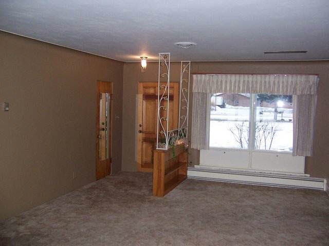 1303 S Randolph St, Garrett, IN 46738 photo 4