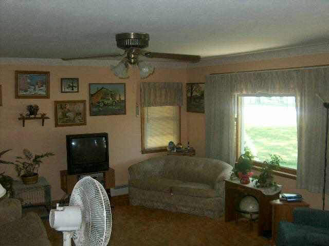 1025 E 250 N, Lagrange, IN 46761 photo 3
