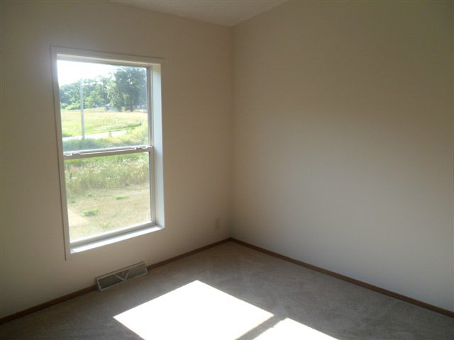 0405 N 450e, Lagrange, IN 46761 photo 8