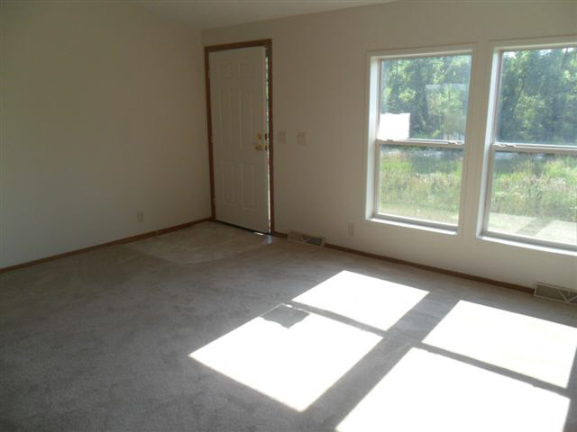 0405 N 450e, Lagrange, IN 46761 photo 7