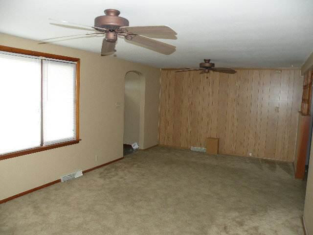 7710 E 300 N, Churubusco, IN 46723 photo 4