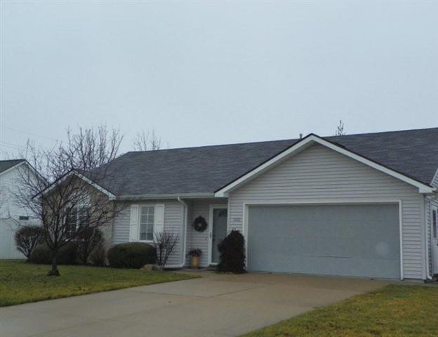 1002 Ashwood Dr, Auburn, IN 46706 photo 1