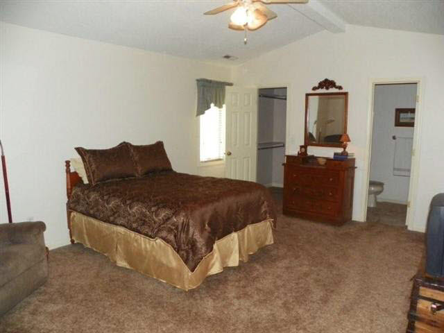 1002 Ashwood Dr, Auburn, IN 46706 photo 5