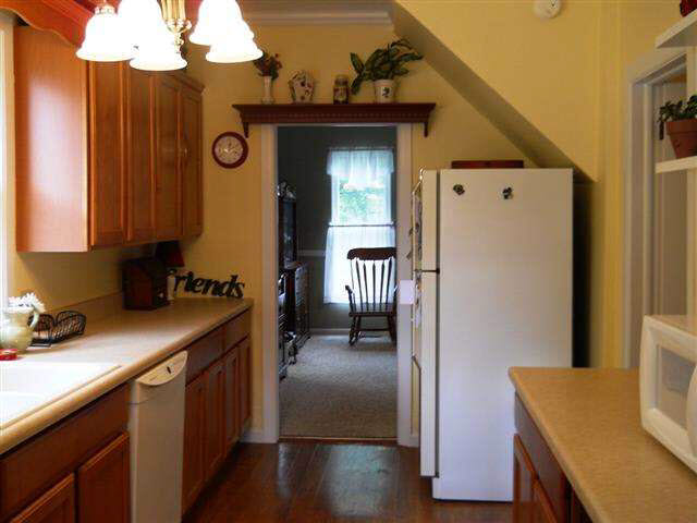 728 Richmond St, Kendallville, IN 46755 photo 13