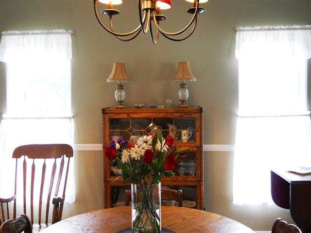 728 Richmond St, Kendallville, IN 46755 photo 16