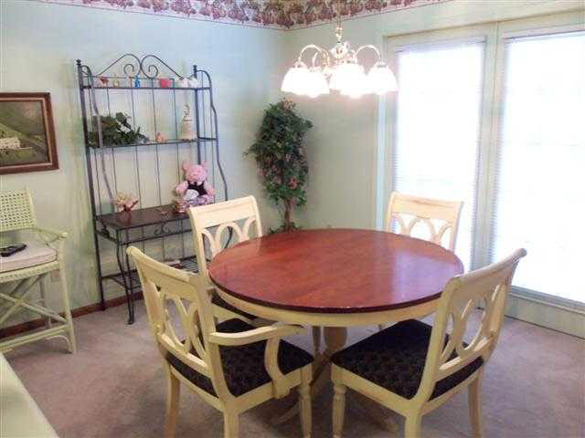 1101 Zimmerman Dr, Auburn, IN 46706 photo 4