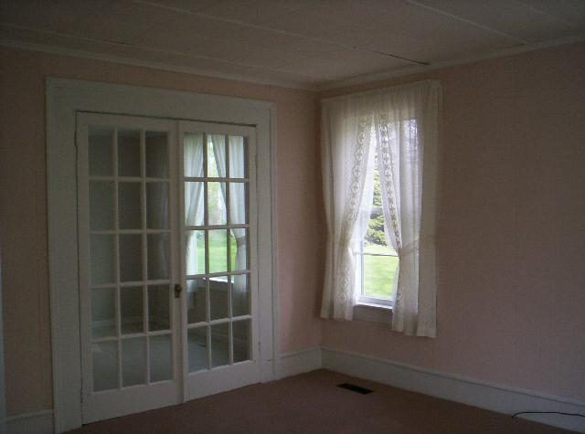 719 Walnut St, Lagrange, IN 46761 photo 5
