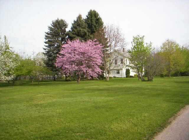 719 Walnut St, Lagrange, IN 46761 photo 9