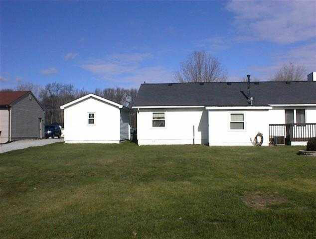 439 W Greenwood Dr, Kendallville, IN 46755 photo 9