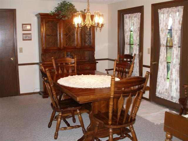 303 Woods Dr, Albion, IN 46701 photo 7