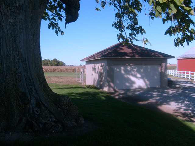 1847 County Road 8, Ashley, IN 46705 photo 2