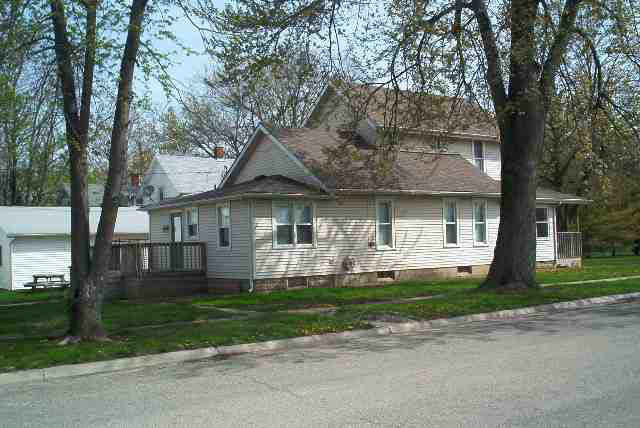 710 S Walsh St, Garrett, IN 46738 photo 8