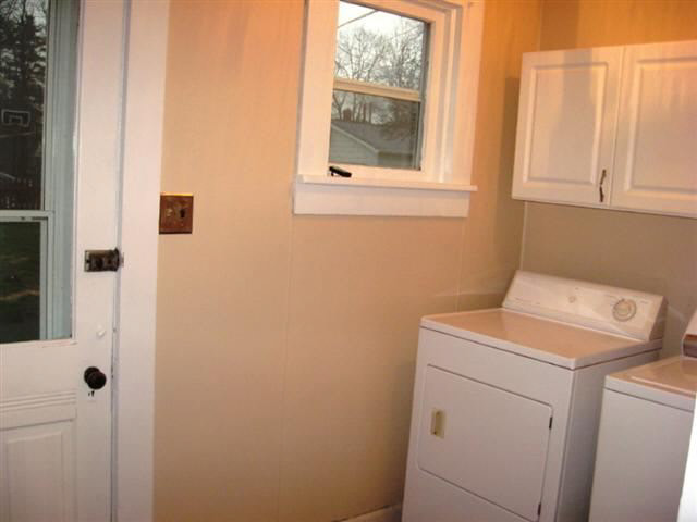 428 E Diamond St, Kendallville, IN 46755 photo 20