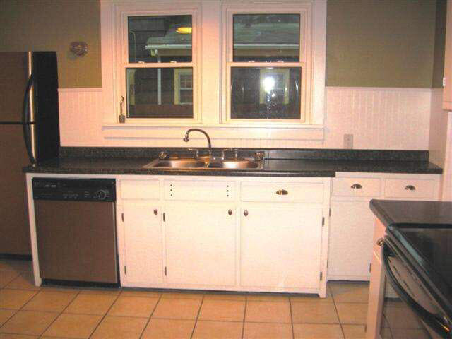 428 E Diamond St, Kendallville, IN 46755 photo 9