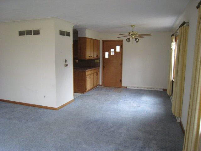 2032 Walden Dr, Auburn, IN 46706 photo 3