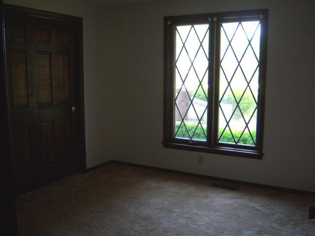 1817 Maple Ln, Garrett, IN 46738 photo 4