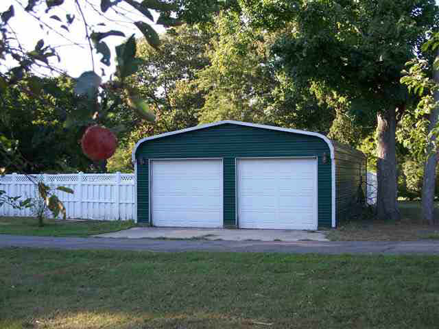 509 Sixth St, Howe, IN 46746 photo 16