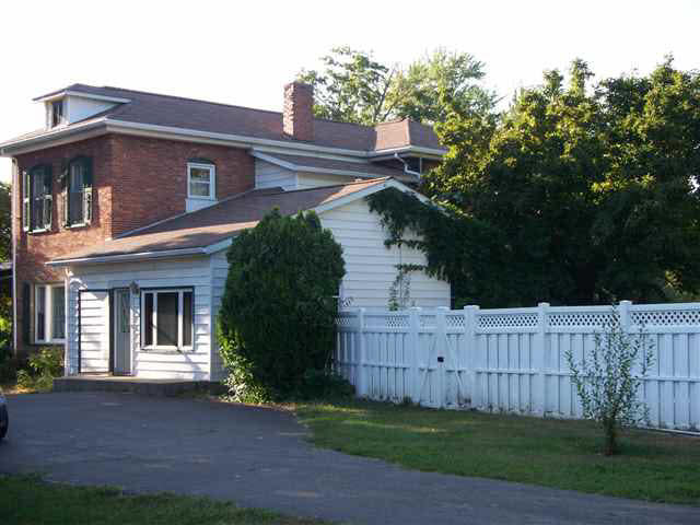 509 Sixth St, Howe, IN 46746 photo 23