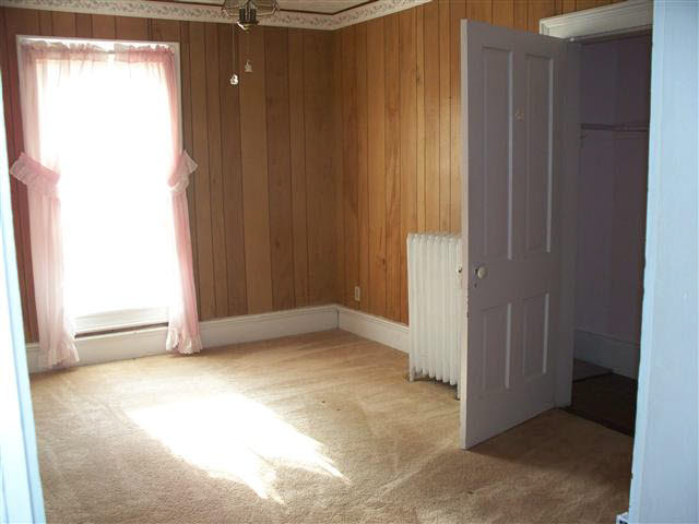 509 Sixth St, Howe, IN 46746 photo 19