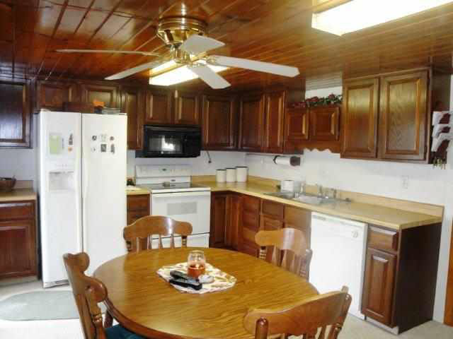 11510 E 425 S, Wolcottville, IN 46795 photo 8