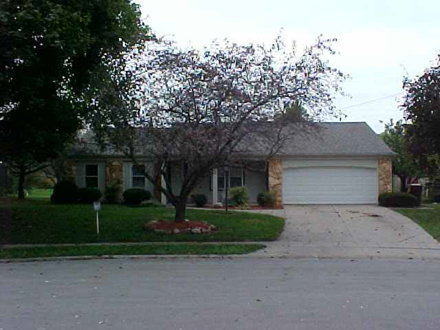 814 Hawthorne Ct, Auburn, IN 46706 photo 1