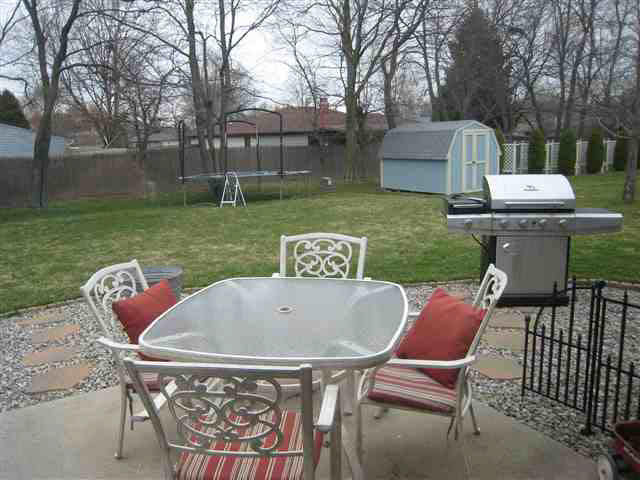 1104 Elm St, Auburn, IN 46706 photo 15