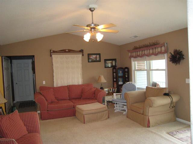 1411 Barrington Dr, Auburn, IN 46706 photo 5