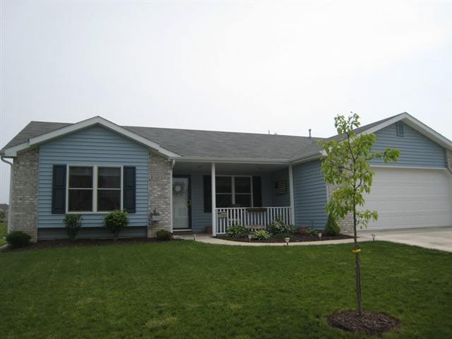 1411 Barrington Dr, Auburn, IN 46706 photo 1