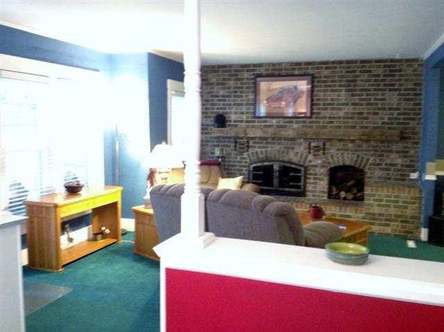 902 E 3rd, Auburn, IN 46706 photo 13