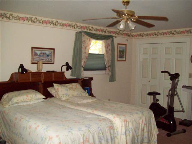 343 W Grant St, Lagrange, IN 46761 photo 8
