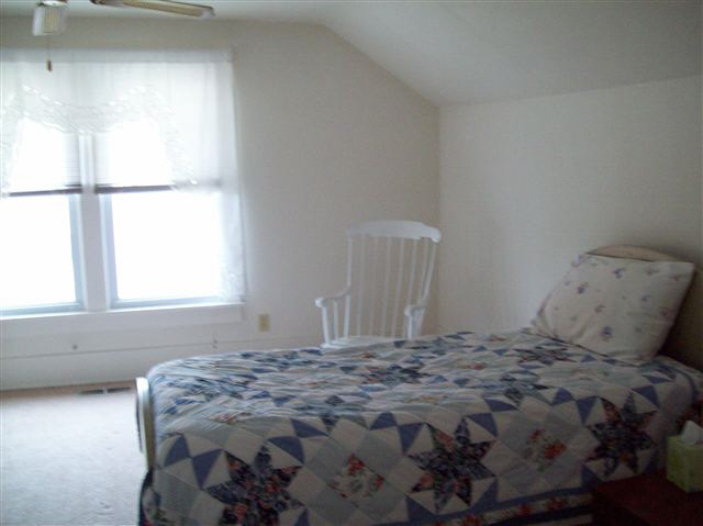 343 W Grant St, Lagrange, IN 46761 photo 12