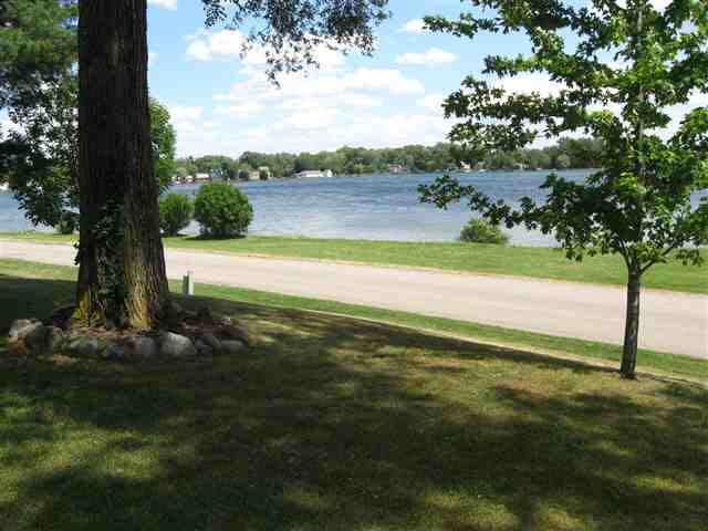 11465 E 600 N, Orland, IN 46776 photo 3