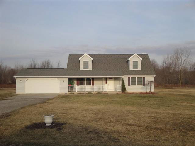 1830 S 500e Royer Lk, Lagrange, IN 46761 photo 1