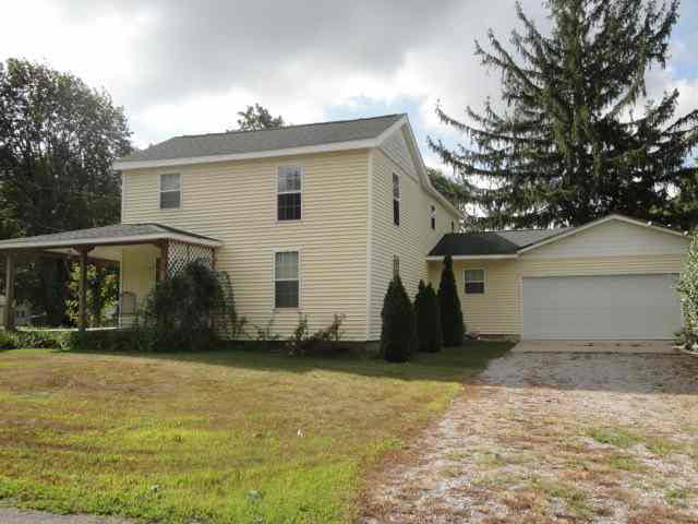508 7th St, Howe, IN 46746 photo 2