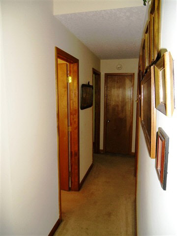 543 Warren Dr, Kendallville, IN 46755 photo 17