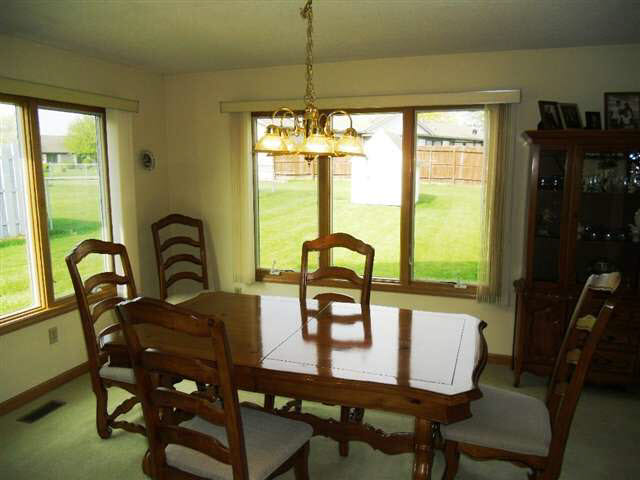 543 Warren Dr, Kendallville, IN 46755 photo 19