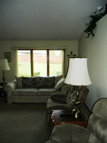 543 Warren Dr, Kendallville, IN 46755 photo 11