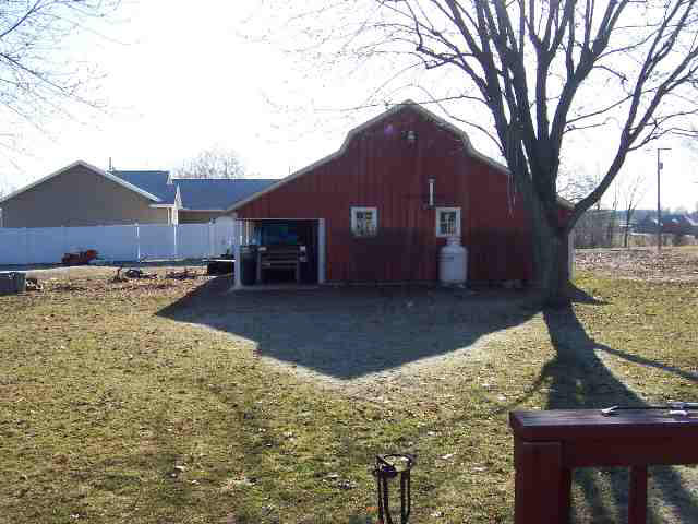 1525 N 080e, Lagrange, IN 46761 photo 3