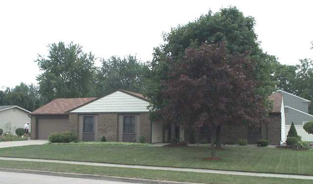 1201 Allison Blvd, Auburn, IN 46706 photo 1
