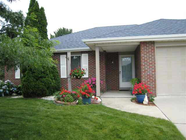 1001 Elm St, Auburn, IN 46706 photo 14