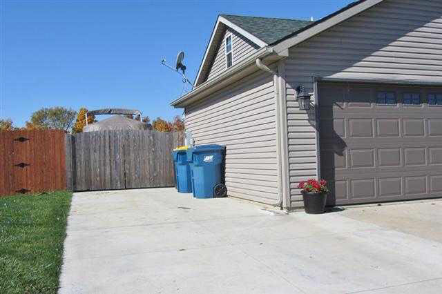 204 N Deborah Dr, Fremont, IN 46737 photo 17
